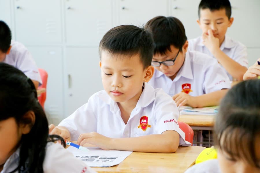 Lớp Học Online "Khám phá Khoa Học Tự Nhiên"